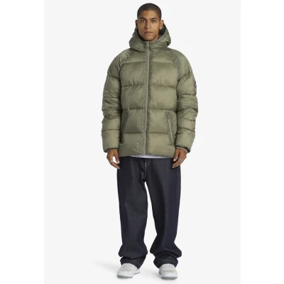 Abbildung von DC Shoes Cantera Steppjacke für Männer