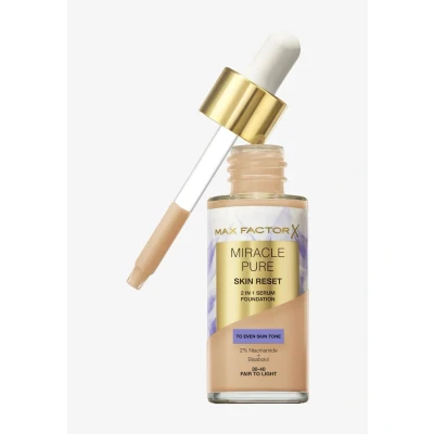 Abbildung von Max Factor Miracle Pure 2in1 Skin Reset Serum Foundation, 30 40, Fair to Light, vegane Formel, gleicht den Teint aus, mittlere Deckkraft, mattes Finish, Niacinamid Formel und Bisabolol, ml