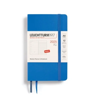 Abbildung von LEUCHTTURM1917 370766 Wochenkalender &amp; Notizbuch Pocket (A6) 2025, Softcover, Sky, Englisch