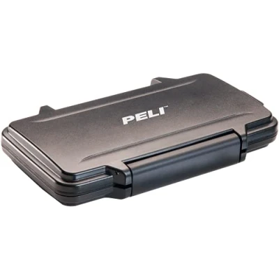 Abbildung von Peli 0965 Speicherkartenbox für CFexpress und/oder XQD Karten, Wasser und staubdicht, 0,1L Fassungsvermögen, Made in USA, stoßdämpfender Einsatz, Farbe: Schwarz, 009650 0100 110E