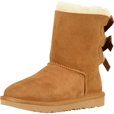 Abbildung von UGG Unisex Kinder Bailey Bow Ii Classic Boot, Chestnut, 31 EU