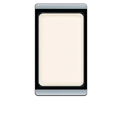 Abbildung von Artdeco Eyeshadow Matt White