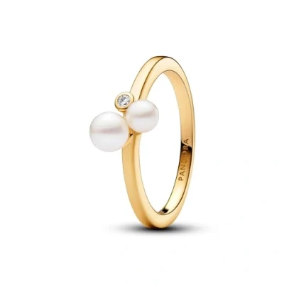 Abbildung von PANDORA Timeless Duo Behandelte Süßwasserzuchtperlen Ring aus Sterling Silber mit vergoldeter Metalllegierung und Zirkonia, Größe: 58, 163156C01 58
