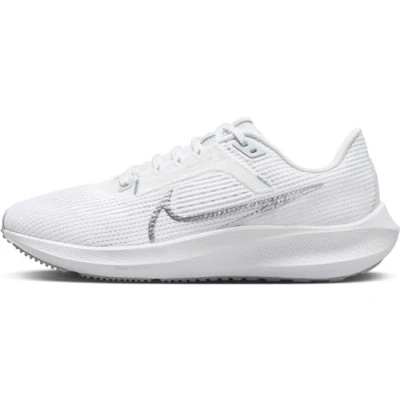 Abbildung von Nike AIR ZOOM PEGASUS 40 Laufschuh