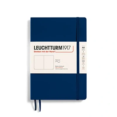 Abbildung von LEUCHTTURM1917 362864 Notizbuch Medium (A5), Softcover, 123 nummerierte Seiten, Marine, Blanko