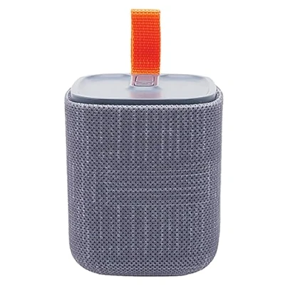 Abbildung von APM Tragbarer Bluetooth Lautsprecher, Mini kabellos, kompaktes Format, Lautsprecher in trendigem Design, bis zu 8 Stunden Akkulaufzeit, spritzwassergeschützt IPX4, Grau, 571077