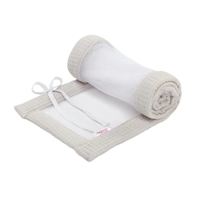 Abbildung von babybay Nestchen Mesh Waffelpiqué passend für Modell Boxspring XXL, weißgrau