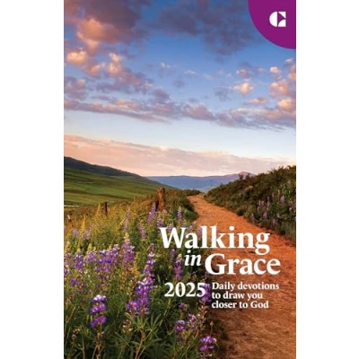 Abbildung von Walking in Grace 2025: Daily Devotions to Draw You Closer God