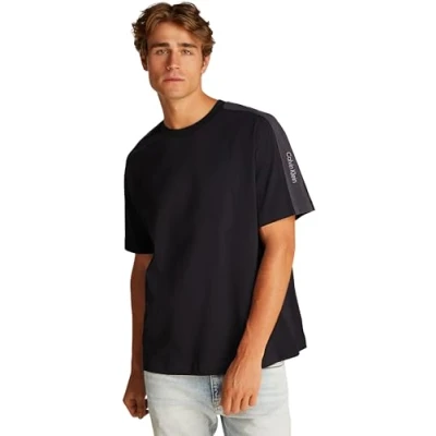 Abbildung von Calvin Klein Jeans LOGO TAPE TEE Tshirt print, Herren, Größe: Large, Black