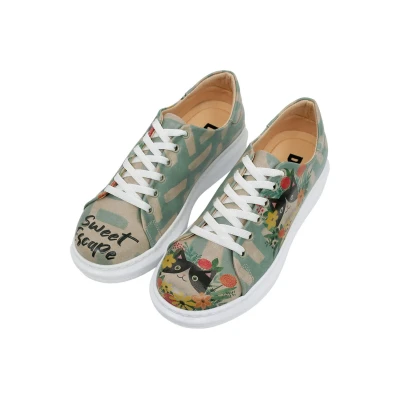 Abbildung von Dogo MYRA Sweet Escape Sneaker low, Damen, Größe: 36, Natur Schuhe