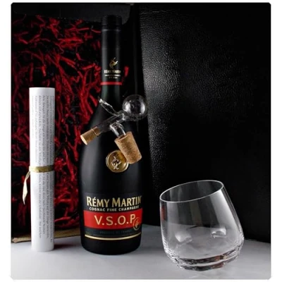 Abbildung von Geschenk Cognac Remy Martin VSOP + Drelio Glas Glaskugelportionierer zum feinen Dosieren