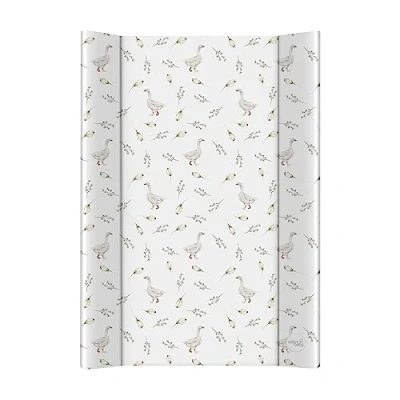 Abbildung von Ceba Baby® Wickelauflage Wickelunterlage 2 Keil Wickelmulde fürs Babybett 70x50 cm Wickeltischauflage mit OEKO TEX® Standard 100 Made in EU Wasserdicht und Abwaschbar Gans