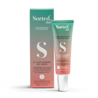 Abbildung von Sorted Skin 5 in 1 Anti Rötung CC Creme, LSF 50, korrigiert Hautton und Rosazea, spendet Feuchtigkeit, schützt vor UV Strahlen blauem Licht, für empfindliche Haut, 30 ml