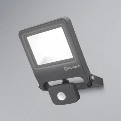 Abbildung von LEDVANCE LED Fluter, Leuchte für Außenanwendungen, integrierter Bewegungssensor, Warmweiß, 212,0 mm x 163,0 61,0 mm, ENDURA FLOOD Sensor