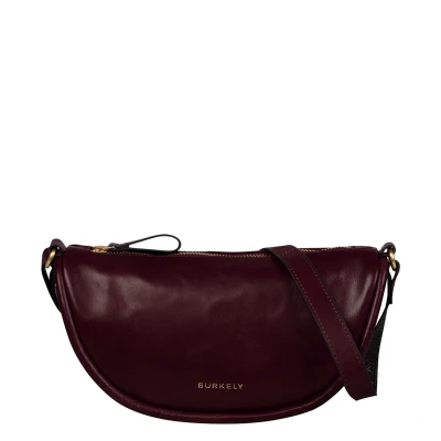 Abbildung von Burkely Vintage Veda Crossover bag cherry crossbody damen