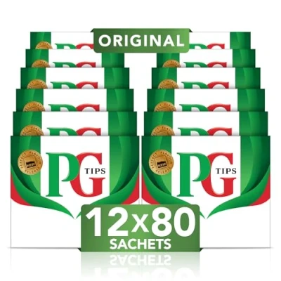 Abbildung von PG Tips Tee Sachet, Original, Schwarztee, Mit den feinsten und frischesten Teeblättern, Für täglichen Genuss, 12 er Pack X80 960 Schwarzteebeuteln