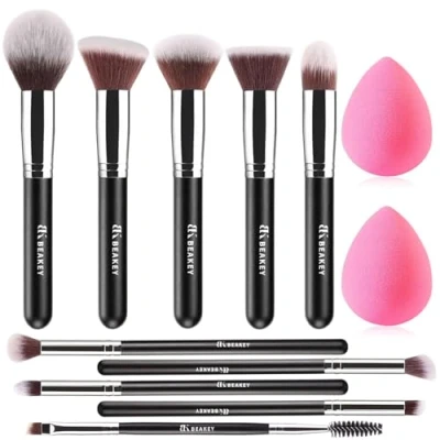 Abbildung von BEAKEY Pinselset Makeup Professionelles Foundation Make up Pinsel Set Premium Puderpinsel Lidschatten Blush Schminkpinsel Beauty Schwamm (10+2 Stück, Silber)