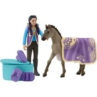 Abbildung von Schleich® Spielwelt HORSE CLUB, Beauty Set mit Kim (42753), Made in Europe