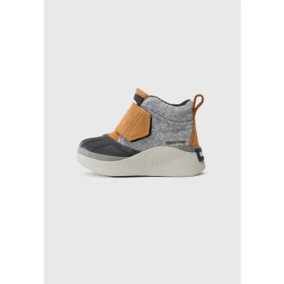 Abbildung von Sorel Little Children&#039;s Out N About IV Wasserfeste Unisex Kinder Riemenstiefel