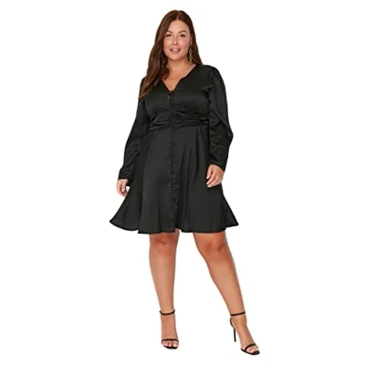 Abbildung von Trendyol Damen Woman Maxi Bodycon Rundhalsausschnitt Gestrickt Kleid, Schwarz, 48