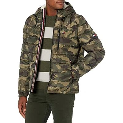 Abbildung von Tommy Hilfiger Herren Midweight Sherpa Lined Hooded Water Resistant Puffer Jacket Mantel, Camouflage Tech, XXL
