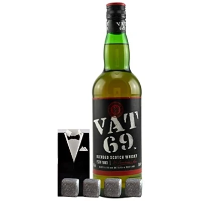 Abbildung von VAT 69 Blended Scotch Whisky + 4 Whiskey Kühlsteine im Smoking
