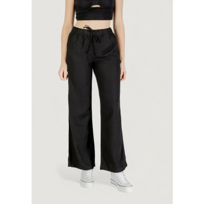 Abbildung von ONLCARO MW Linen BL Pull UP Pant PNT