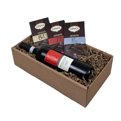 Abbildung von The Wine Guys Präsentkorb „GENUSSBOX“ mit Wein und Schokolade in einem Geschenkkarton Italienischer Rotwein Montepulciano D`Abruzzo drei französische Schokoladentafeln als Geschenkset
