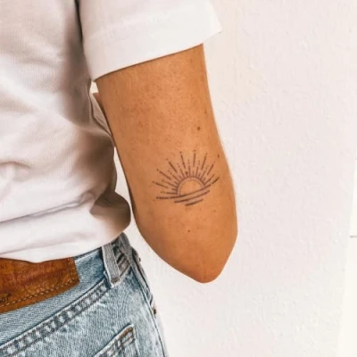 Abbildung von Inkster Tattoo Sonnenuntergang Ornament vegane &amp; wasserfeste Temporäre Tattoos für Erwachsene EU Kosmetikzertifizierte Farbe revolutionäres 2 Wochen Premium Klebetattoos Fake