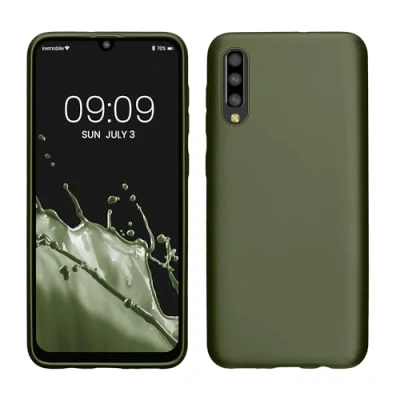 Abbildung von kwmobile Case kompatibel mit Samsung Galaxy A50 Hülle Schutzhülle aus Silikon metallisch schimmernd Handyhülle Metallic Tannengrün