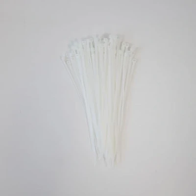 Abbildung von Schneider Electric Thorsman Kabelbinder 100 Stück aus Polyamid 200x3.6 mm, Farbe Klar, Verschiedene Größen, glatte abgerundete Kanten, Super Haltbar, Selbstsichernde für Kabelmanagement