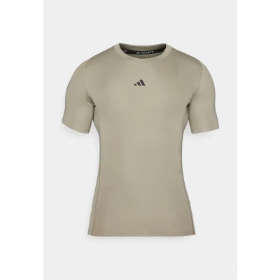 Abbildung von adidas Herren Techfit Compression Training T Shirt, Silver Pebble, L