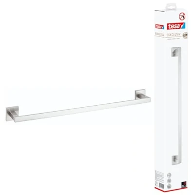 Abbildung von tesa EXXCLUSIV Handtuchstange, verchromt Badetuchhalter zur Wandbefestigung ohne Bohren, inkl. Klebelösung 630mm x 50mm 73mm