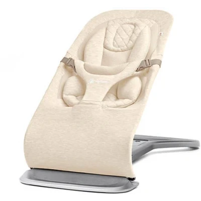 Abbildung von Ergobaby 3 in 1 Evolve Bouncer, Ergonomische Babywippe für Neugeborene ab Geburt bis zum Kleinkind, Babyschaukel mit Neugeboreneneinsatz (2,5 kg 13,2 kg), Cream
