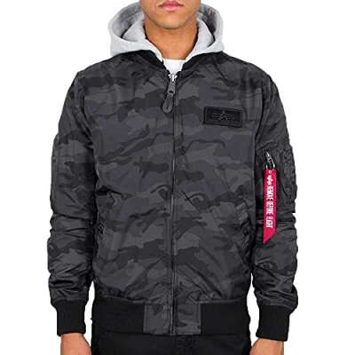 Abbildung von Alpha Industries Herren MA 1 TT Hood Bomberjacke, Black Camo, XXL