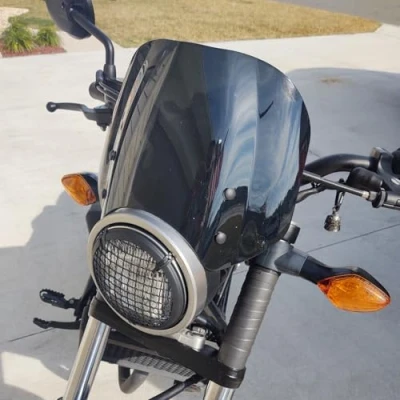Abbildung von Motorrad Windschild Windabweiser mit Halterung Kompatibel Rebel CMX 500 CMX500 2018 2019 2020 2021 2022 2023 2024, Windschutzscheibe Windschutz Wind Luftabweiser, Schwarz