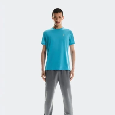 Abbildung von On Core T Shirt Gr. L Blau 1000000041130