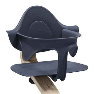 Abbildung von Stokke Nomi Baby Set, Navy Bietet deinem Seiten und Rückenhalt, während es Sitzen lernt Mit allen Stühlen kompatibel