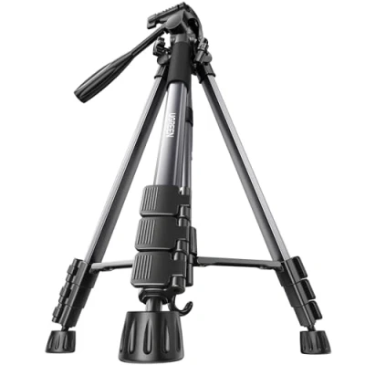 Abbildung von UGREEN Kamera Stativ mit 53,5 175 cm Höhe, leichtes und tragbares Reisestativ, Aluminium Dreibein Handyhalter Reisetasche für Kamera,und Smartphones DSLR Canon Nikon Action
