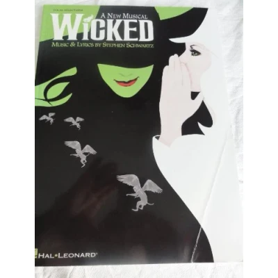 Abbildung von Wicked Vocal Selection For Piano, Voice &amp; Guitar (Transcribed Piano Parts (Schwartz)): Noten für Gesang, Klavier, Gitarre: Selections