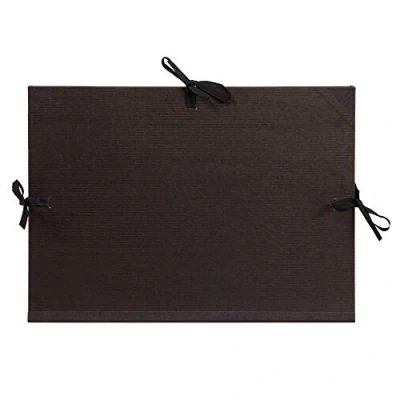 Abbildung von Clairefontaine 38015C Kraft Zeichenmappe (mit Bändern, Innenklappen, Rücken 30 mm, DIN A3+ innen: 29,7 x 42 cm, außen: 32 45 ideal zur Aufbewahrung Ihrer Werke) schwarz