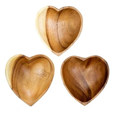 Abbildung von levandeo 3er Set Schüssel Akazie 10x3cm Herz Holz Design Schale Obstschale Obstkorb Brotkorb Unikat Tischdeko