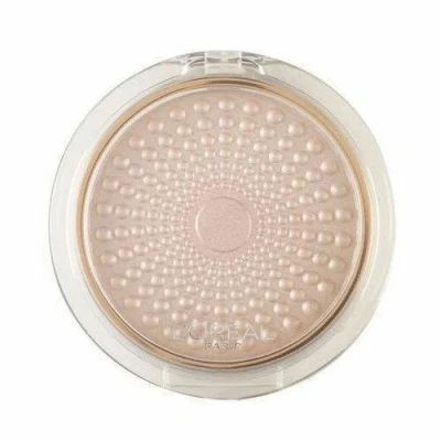 Abbildung von L&#039;Oréal Lumi Magique Pearl Compact Powder 02 Rose Radieux