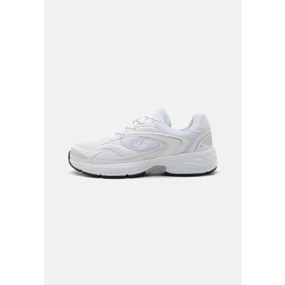 Abbildung von Champion RN 00 Trainingsschuh, Herren, Größe: 44, White/silver Schuhe