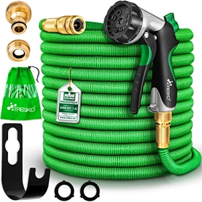 Abbildung von TRESKO® Flexibler Gartenschlauch Testnote SEHR GUT ausgedehnt 30m Wasserschlauch flexibel mit 3 Fach Latexkern dehnbarer flexiSchlauch alle Verschraubungen aus hochwertigem Messing