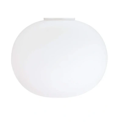 Abbildung von FLOS Glo Ball kugelrunde Deckenleuchte 33 cm