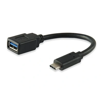 Abbildung von Digital data communication equip USB 3.1 Adpater Typ C Stecker auf