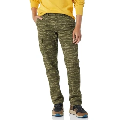 Abbildung von Amazon Essentials Herren Gerade geschnittene Stretch Cargohose (erhältlich in Big &amp; Tall), Olivgrün Camouflagedesign, 31W / 28L