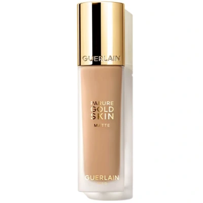 Abbildung von Guerlain Parure Gold Skin Matte Foundation 4N Neutral/Neutre 35 ml