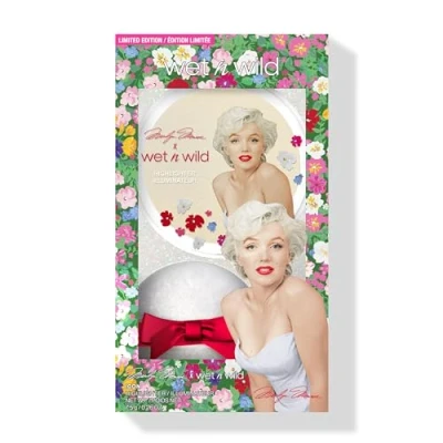 Abbildung von Wet n Wild Marilyn Monroe Icon Diamond Highlighter, Puder Highlighter mit Schimmernden Perlen für einen Glasähnlichen Glow, Inklusive Schwämmchen zum Auftragen, Cool Champagne